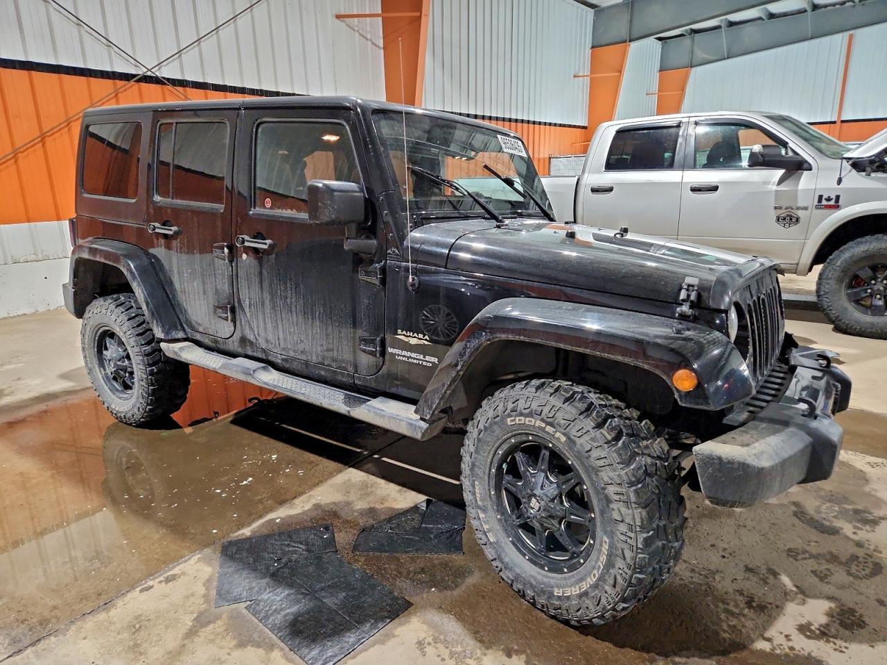 2015 JEEP WRANGLER UNLIMITED SAHARA photo 4