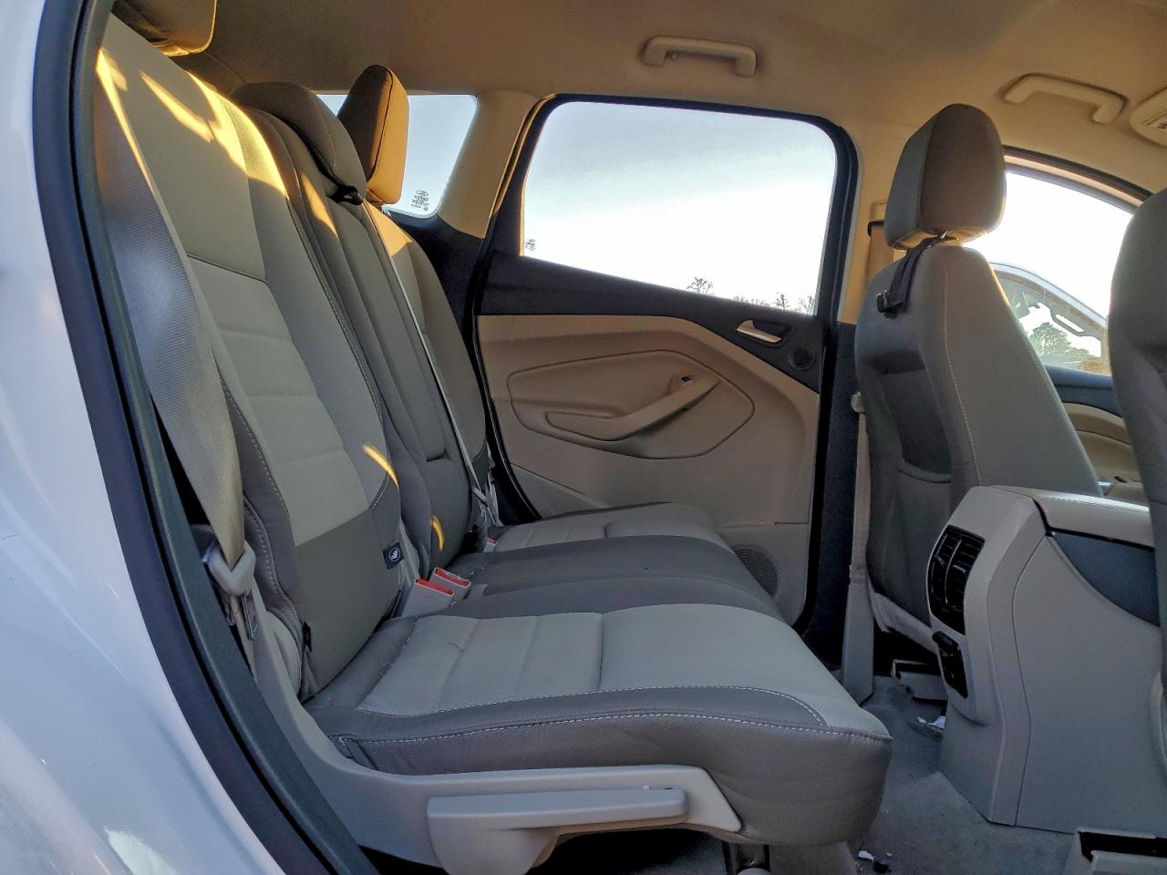 2014 FORD ESCAPE SE photo 11