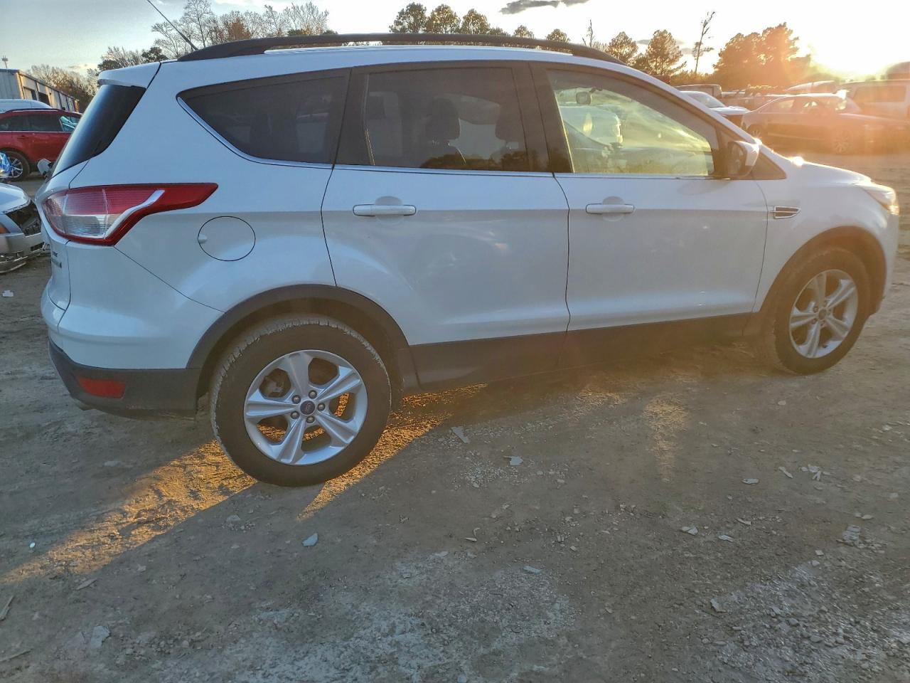2014 FORD ESCAPE SE photo 3