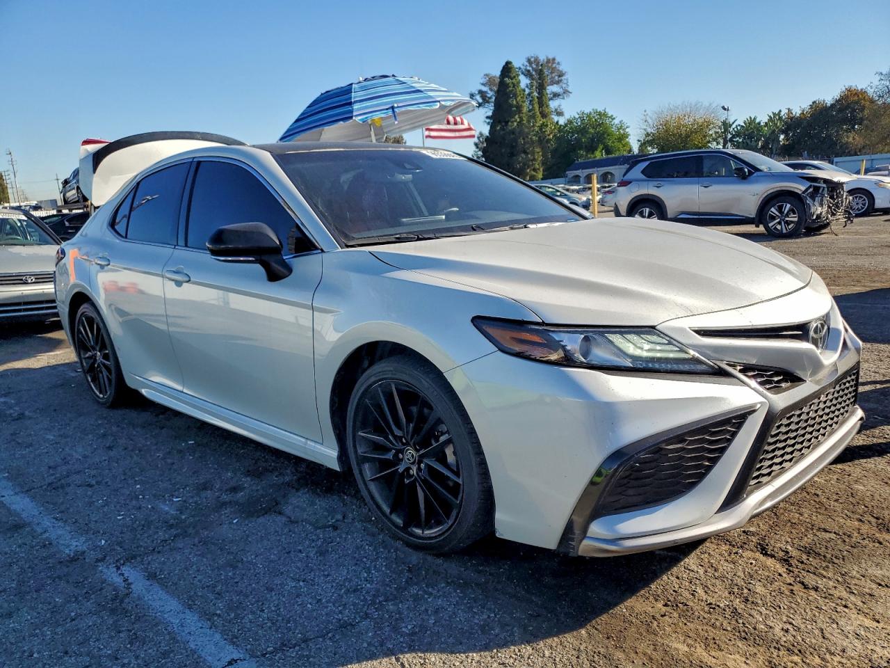2021 TOYOTA CAMRY XSE photo 4