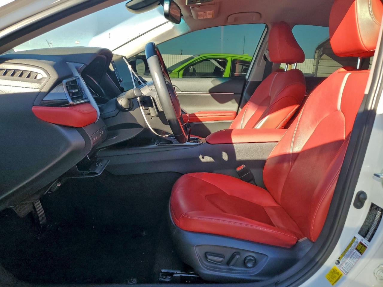 2021 TOYOTA CAMRY XSE photo 7