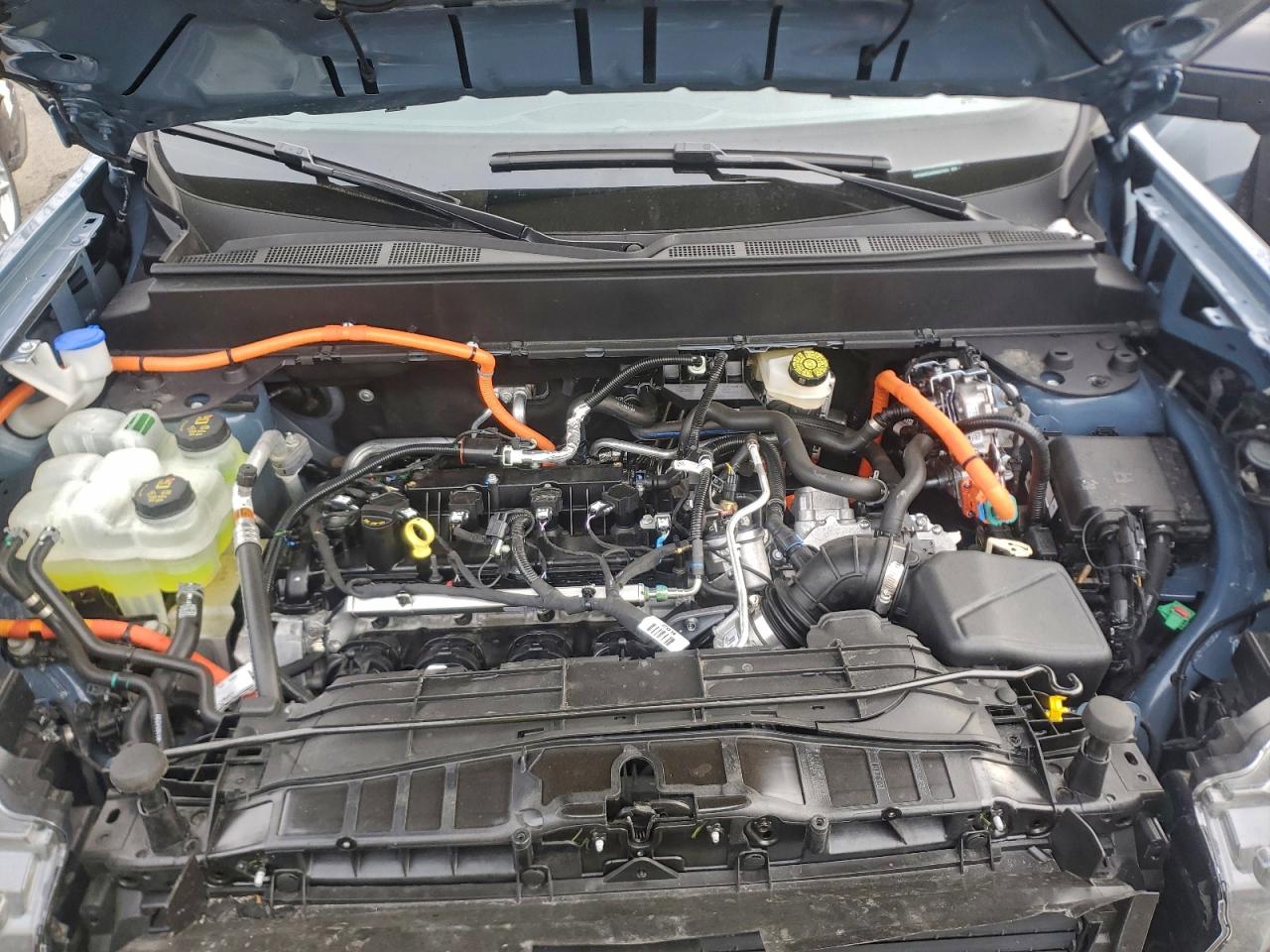 2025 FORD MAVERICK LARIAT photo 41