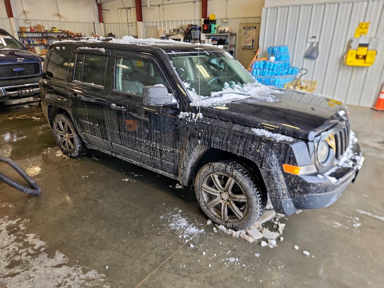 2014 JEEP PATRIOT LATITUDE photo 4