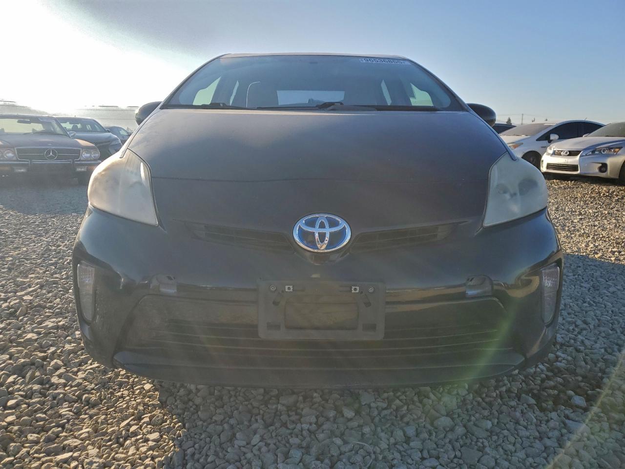2012 TOYOTA PRIUS photo 5