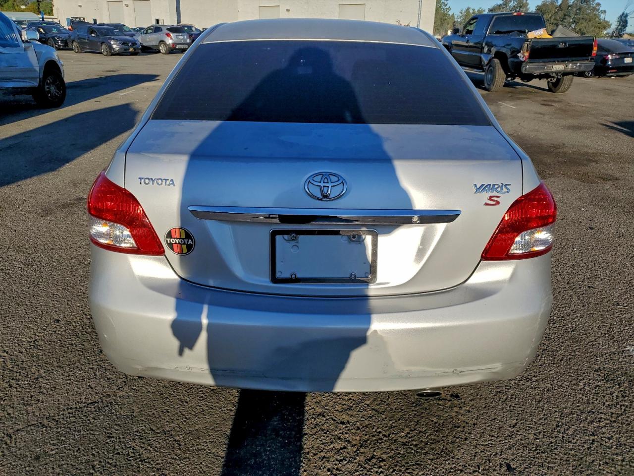 2007 TOYOTA YARIS photo 6