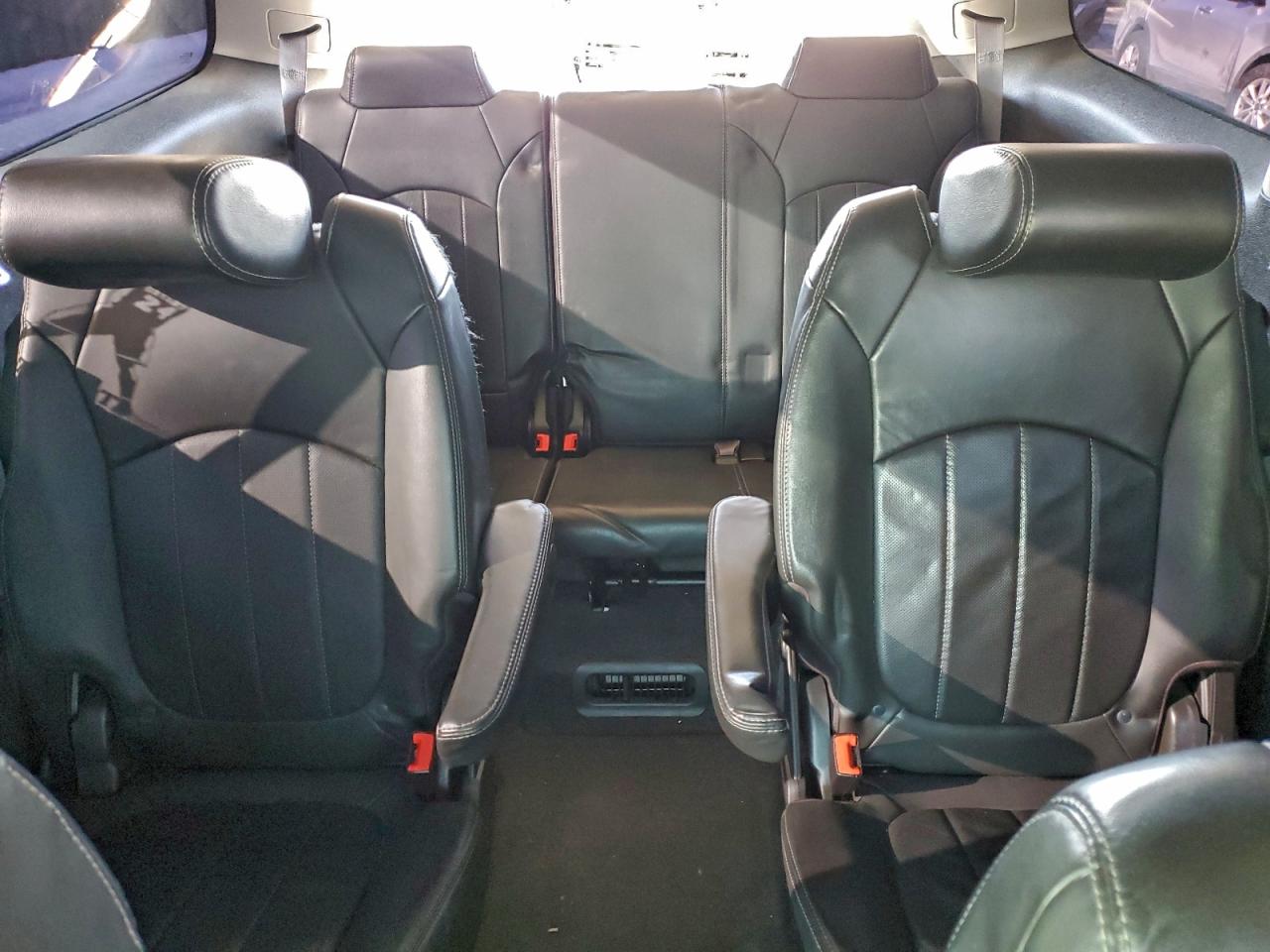 2015 BUICK ENCLAVE photo 10