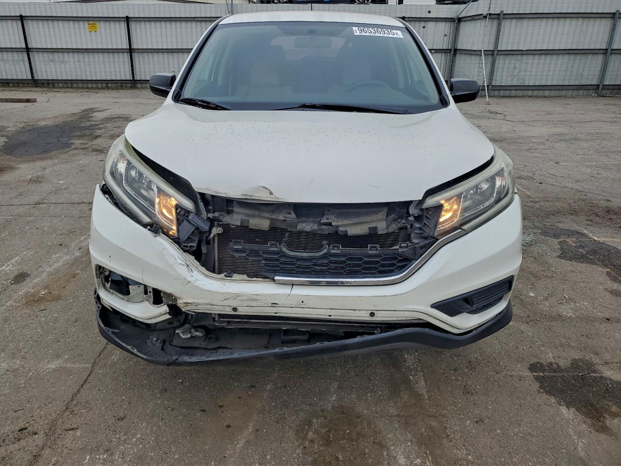 2015 HONDA CR-V LX photo 5