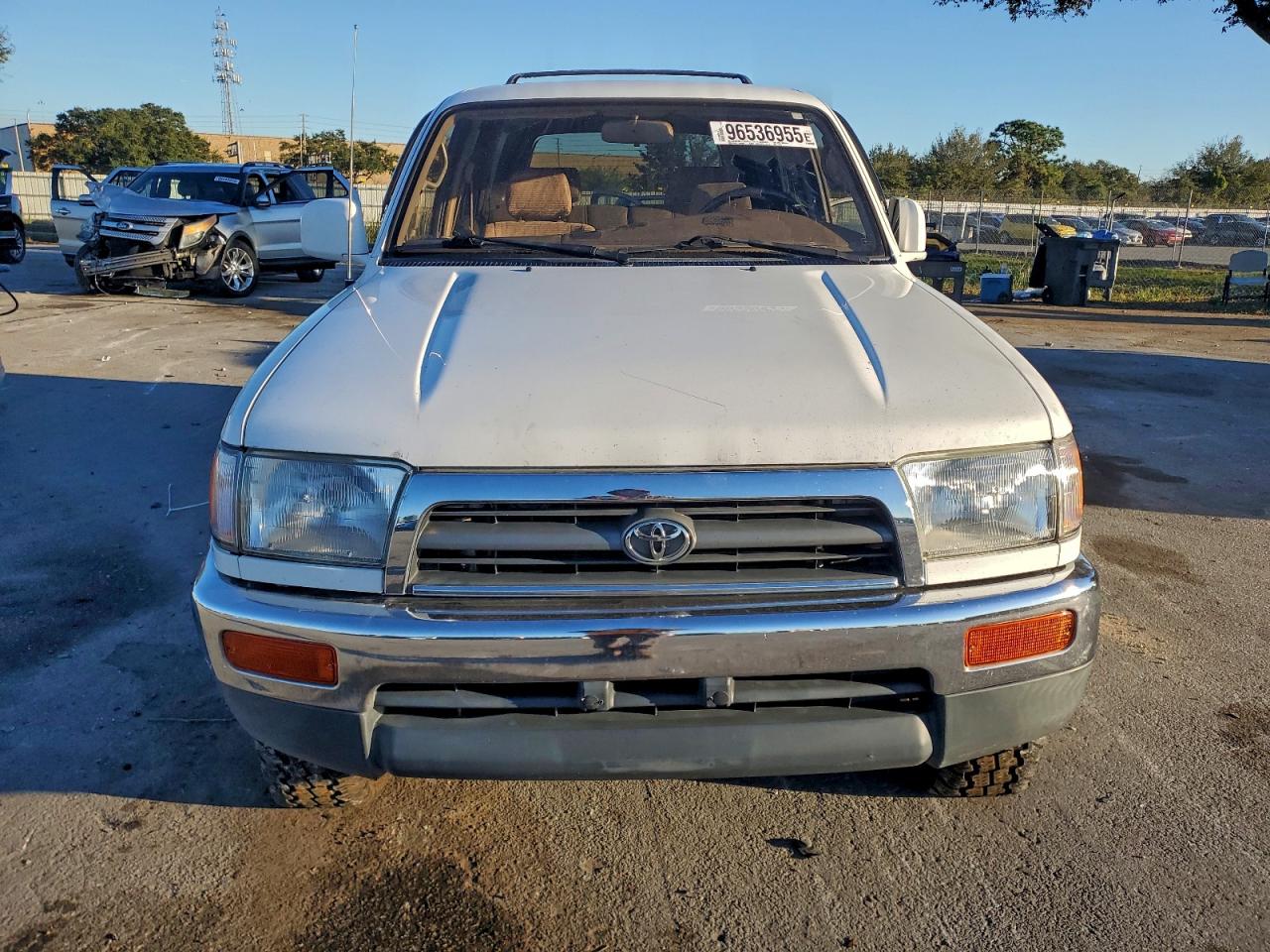 1997 TOYOTA 4RUNNER SR5 photo 5