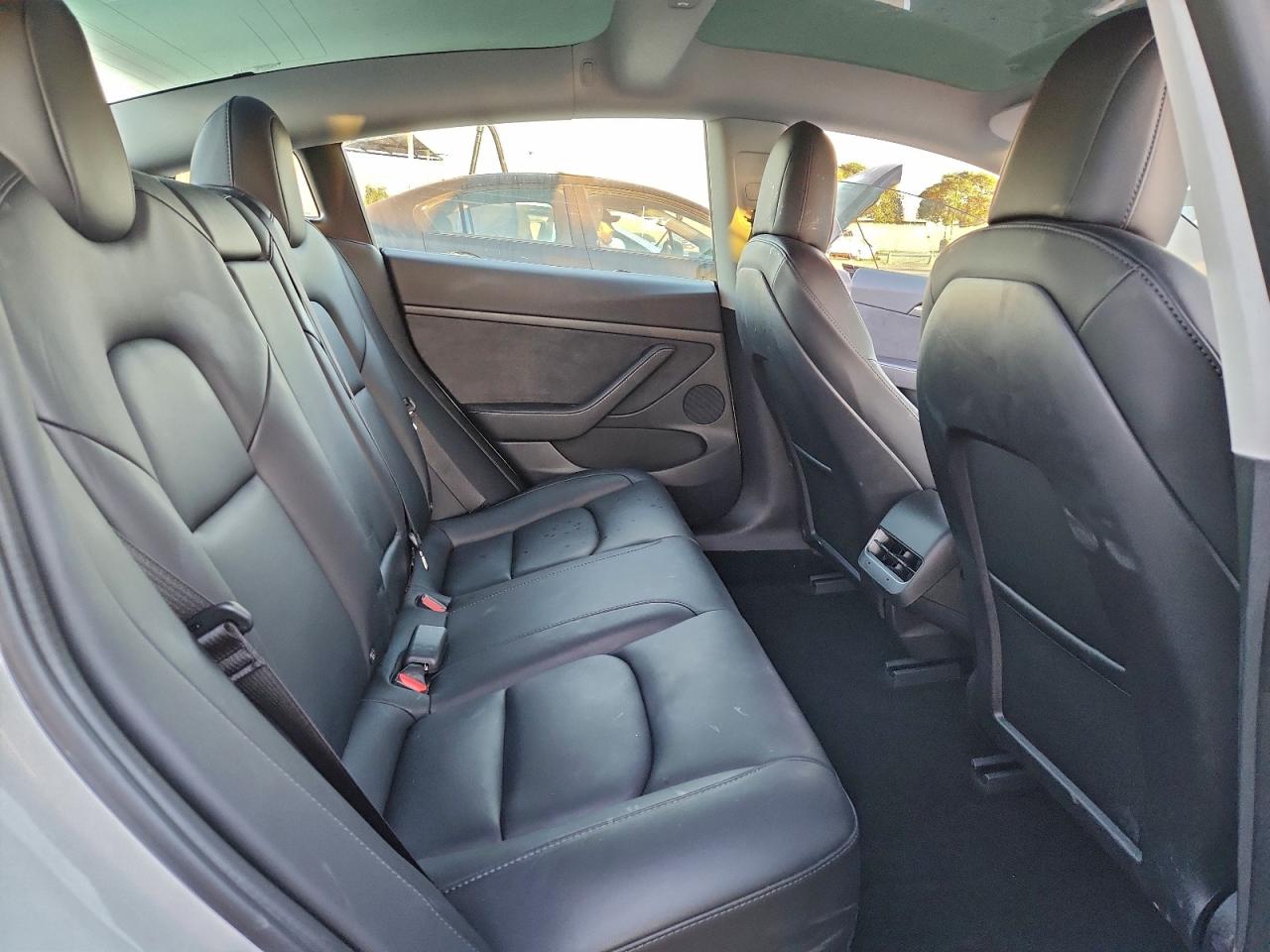 2021 TESLA MODEL 3 photo 10