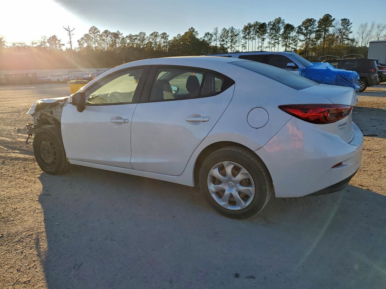 2018 MAZDA 3 SPORT photo 2
