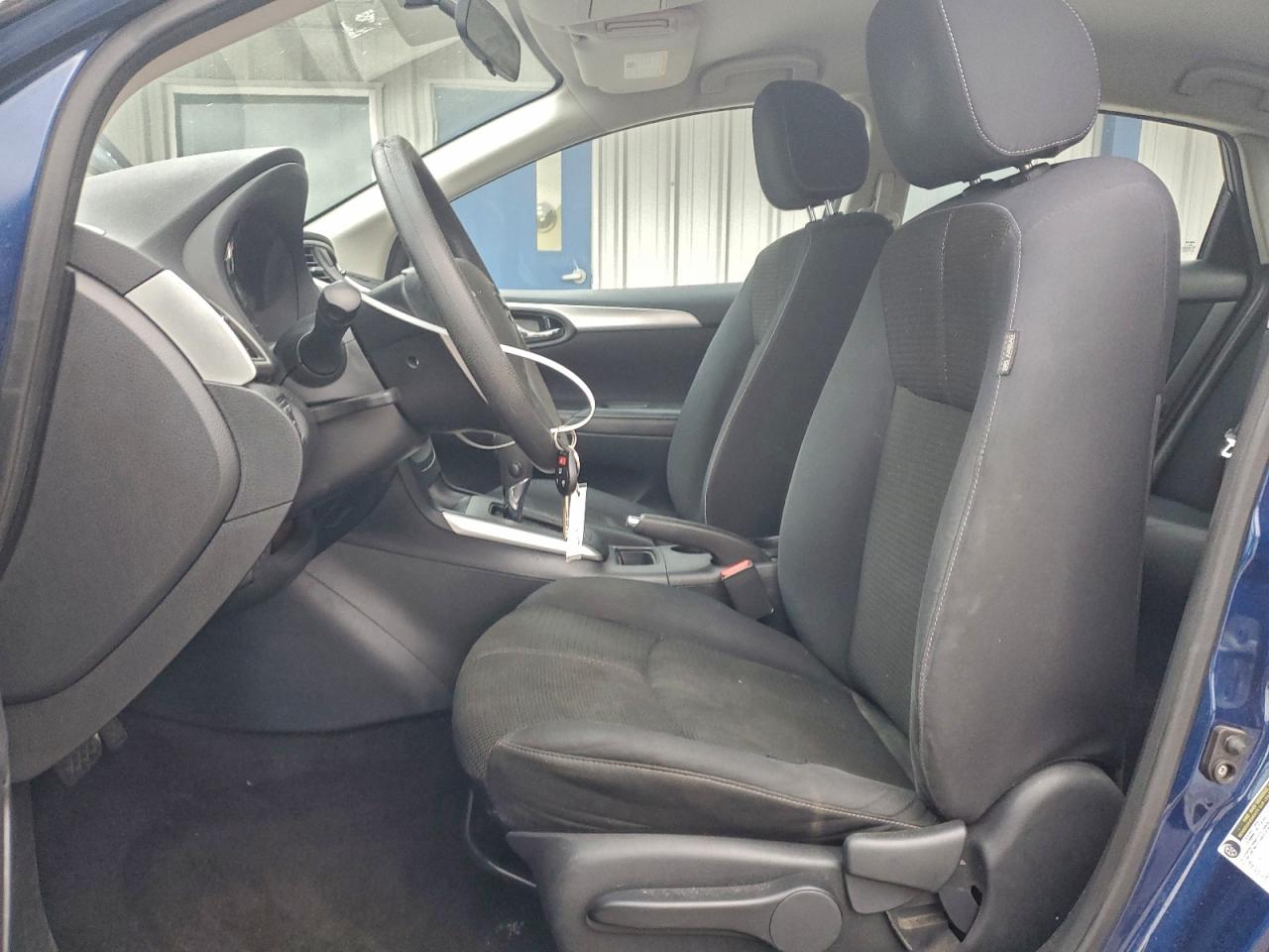 2016 NISSAN SENTRA S photo 7