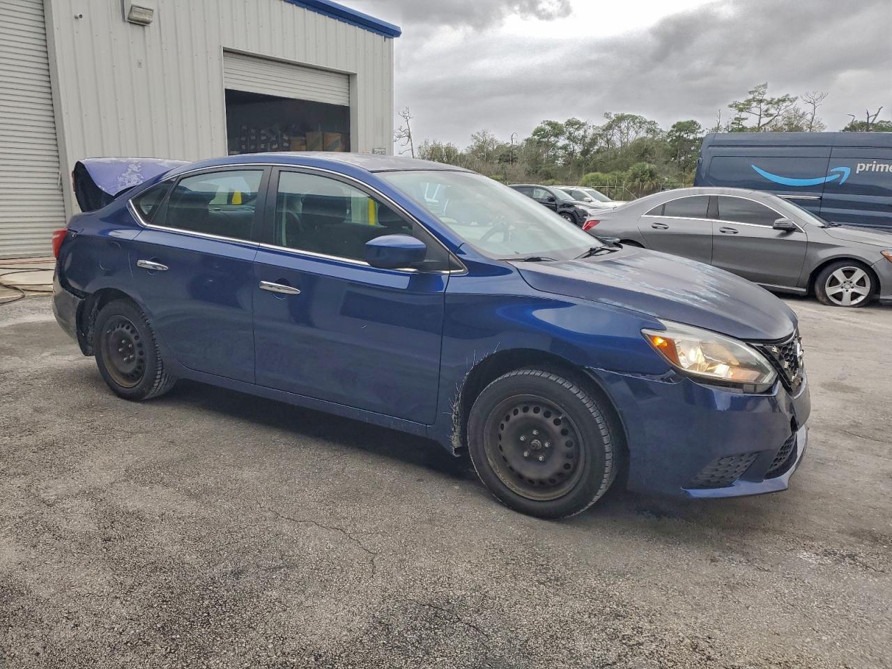 2016 NISSAN SENTRA S photo 4