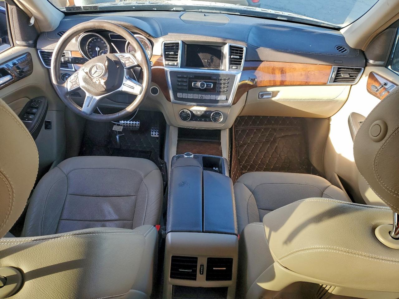 2015 MERCEDES-BENZ ML 400 4MATIC photo 8