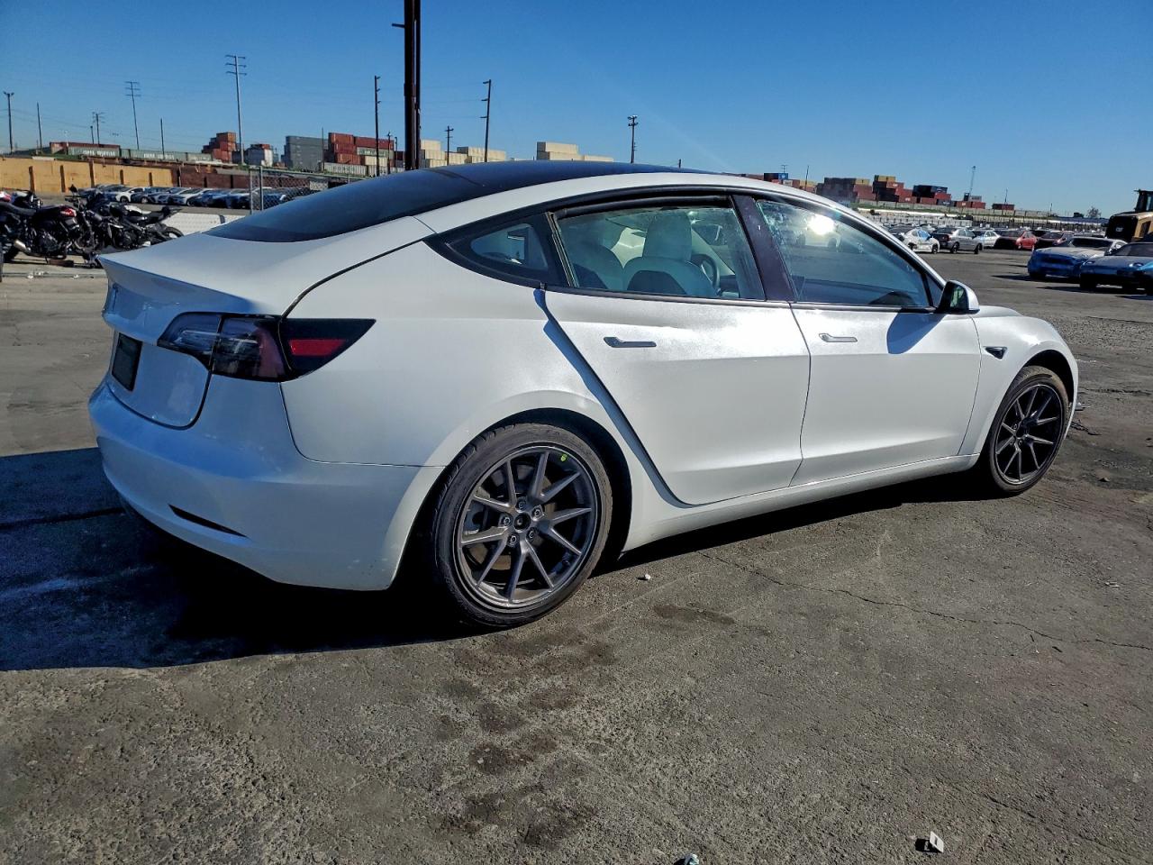 2023 TESLA MODEL 3 photo 3