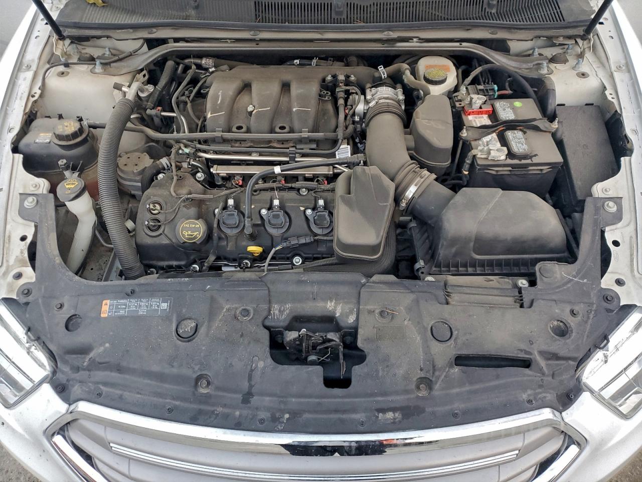 2018 FORD TAURUS SE photo 11