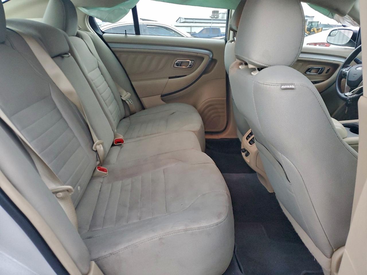 2018 FORD TAURUS SE photo 10