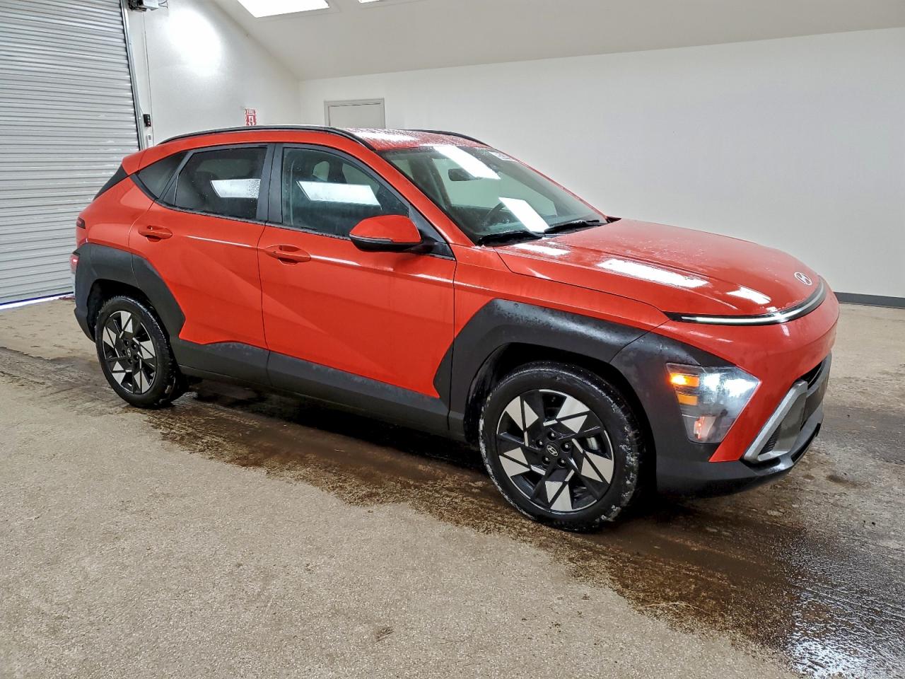 2025 HYUNDAI KONA SEL photo 10