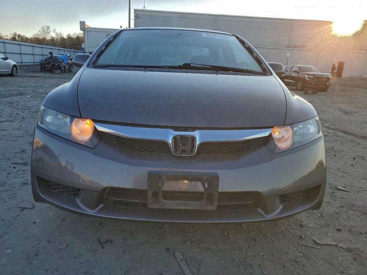 2011 HONDA CIVIC LX photo 5
