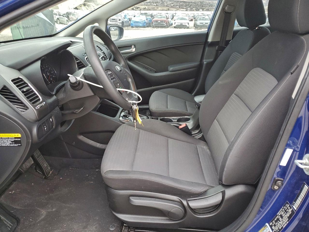 2017 KIA FORTE LX photo 7