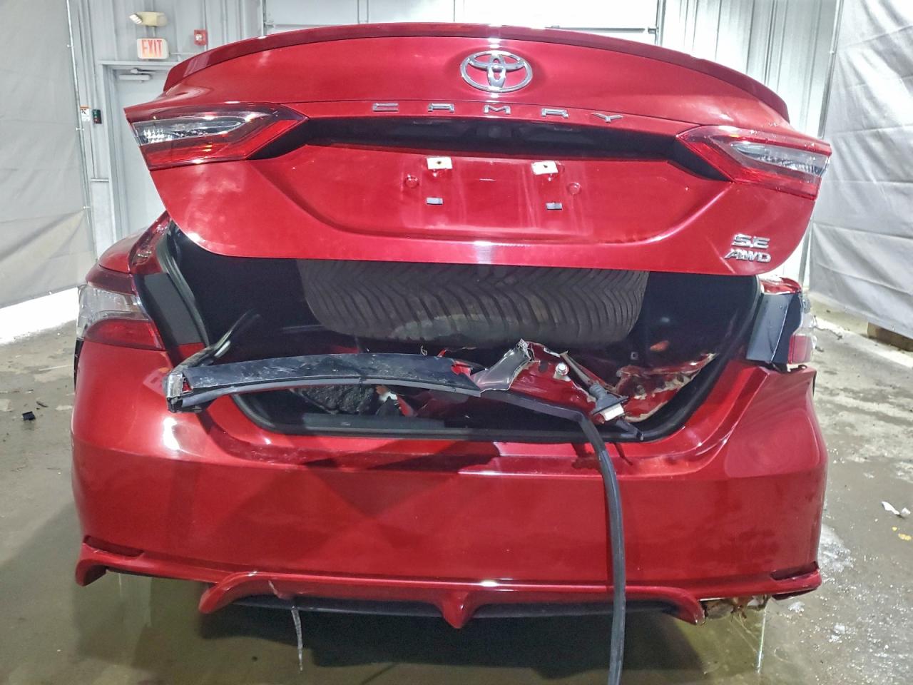 2022 TOYOTA CAMRY SE photo 6