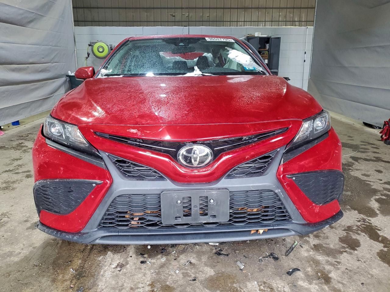 2022 TOYOTA CAMRY SE photo 5