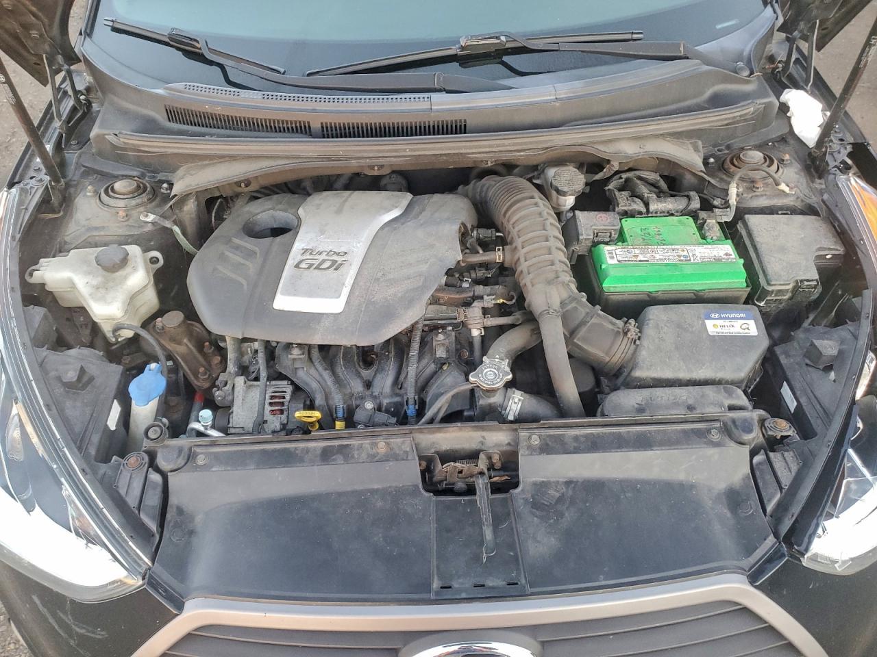 2016 HYUNDAI VELOSTER TURBO photo 31