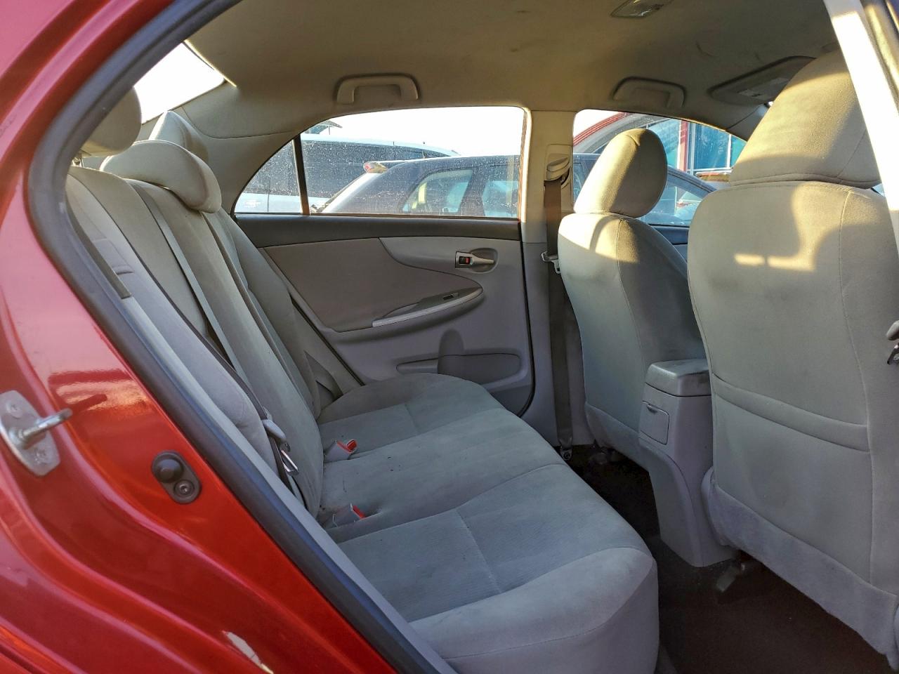 2013 TOYOTA COROLLA BASE photo 10