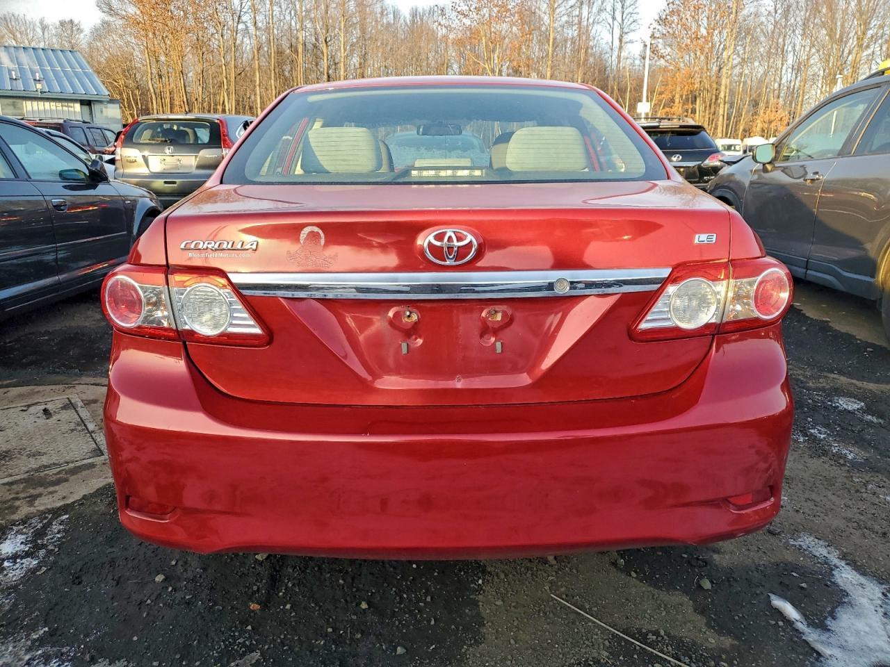 2013 TOYOTA COROLLA BASE photo 6