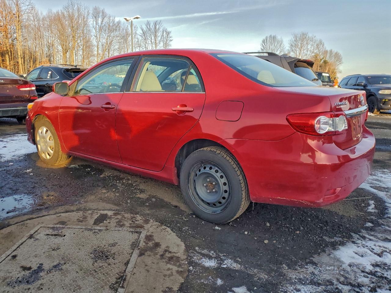2013 TOYOTA COROLLA BASE photo 2