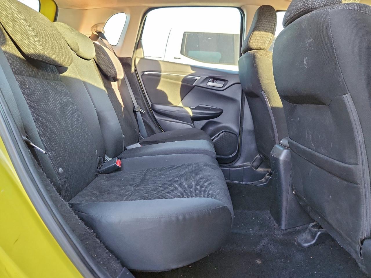 2015 HONDA FIT LX photo 10