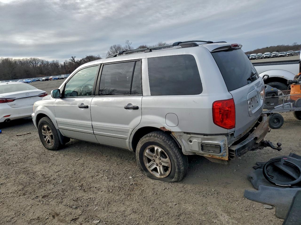 2003 HONDA PILOT EX photo 2