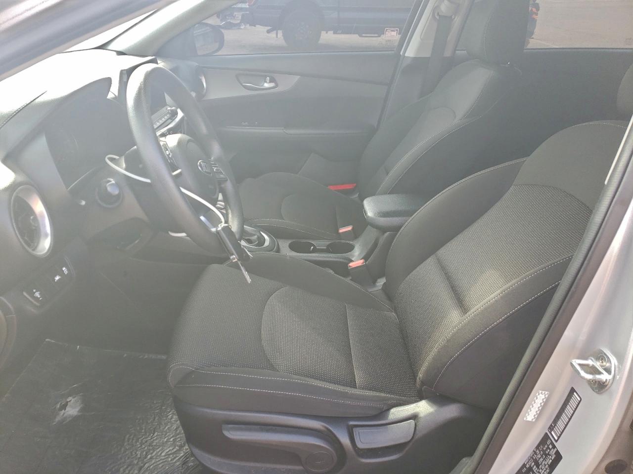 2021 KIA FORTE FE photo 7