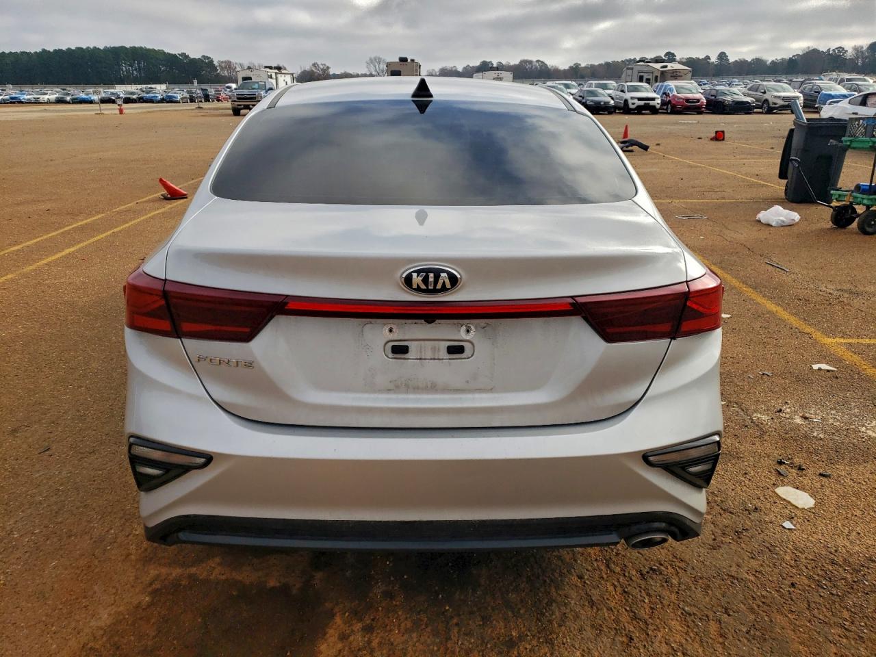 2021 KIA FORTE FE photo 6