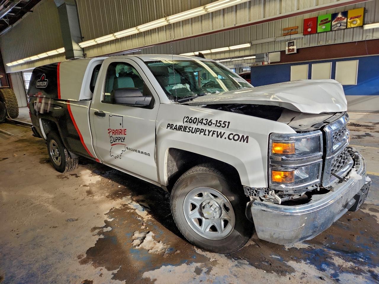 2015 CHEVROLET SILVERADO C1500 photo 4