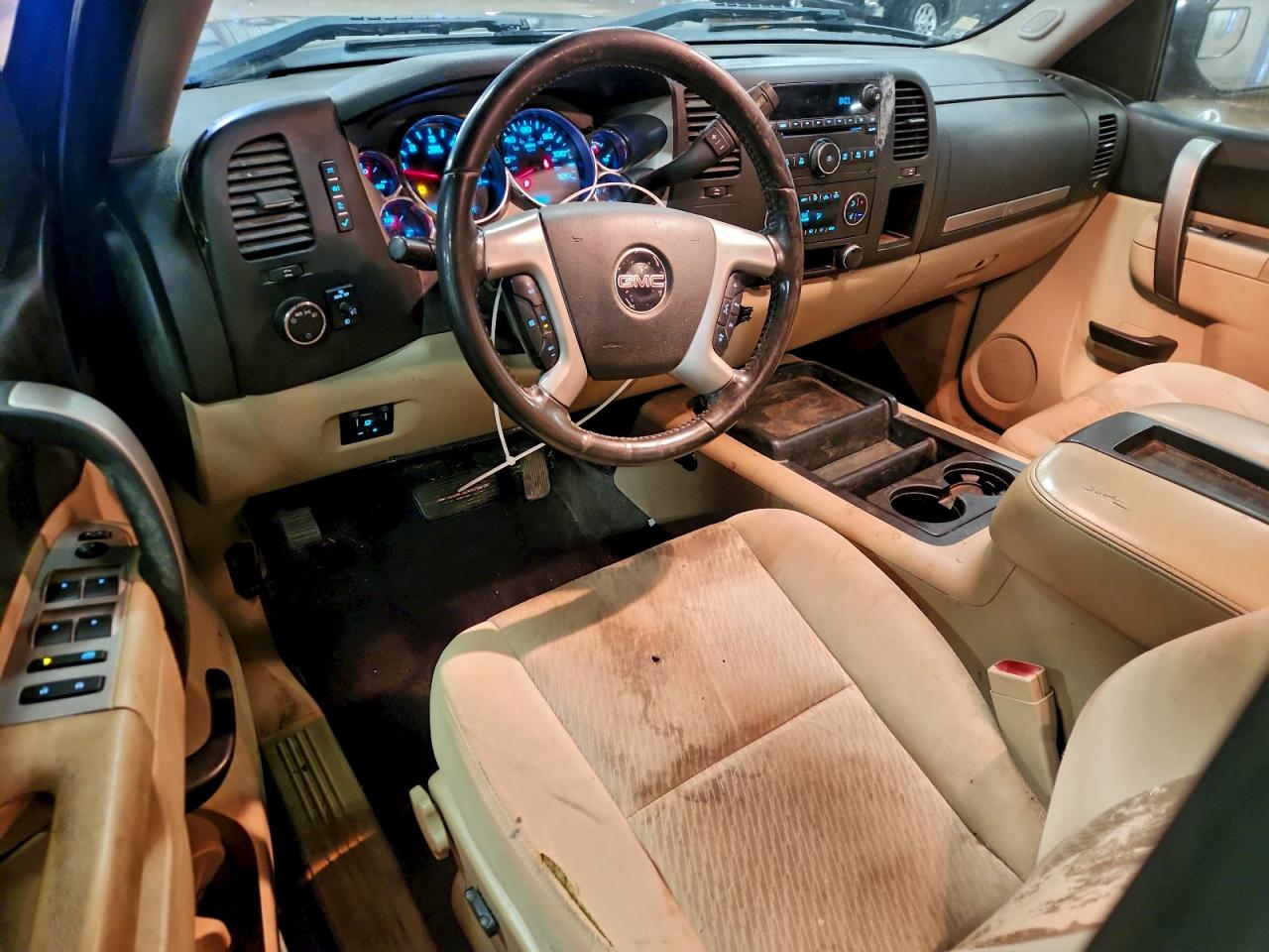 2011 GMC SIERRA K1500 SLE photo 8