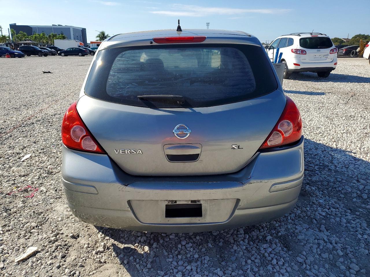 2012 NISSAN VERSA S photo 6