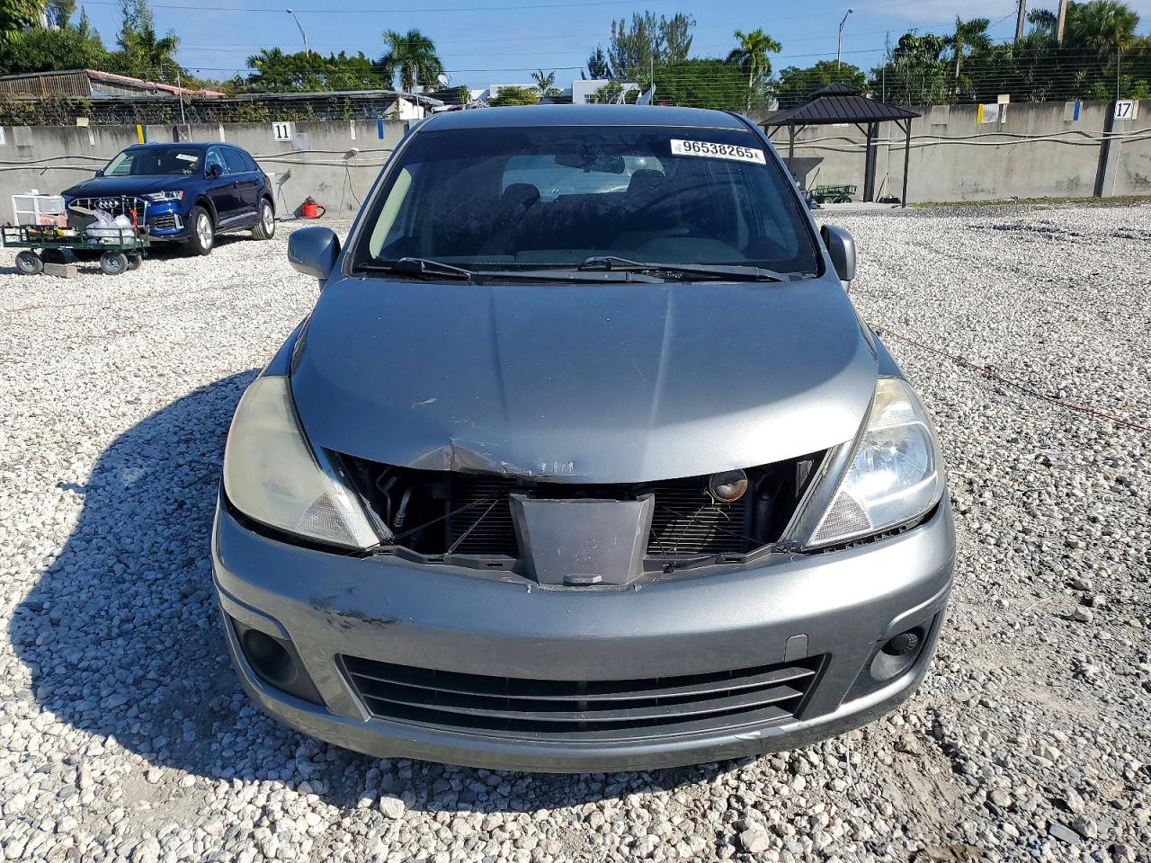 2012 NISSAN VERSA S photo 5