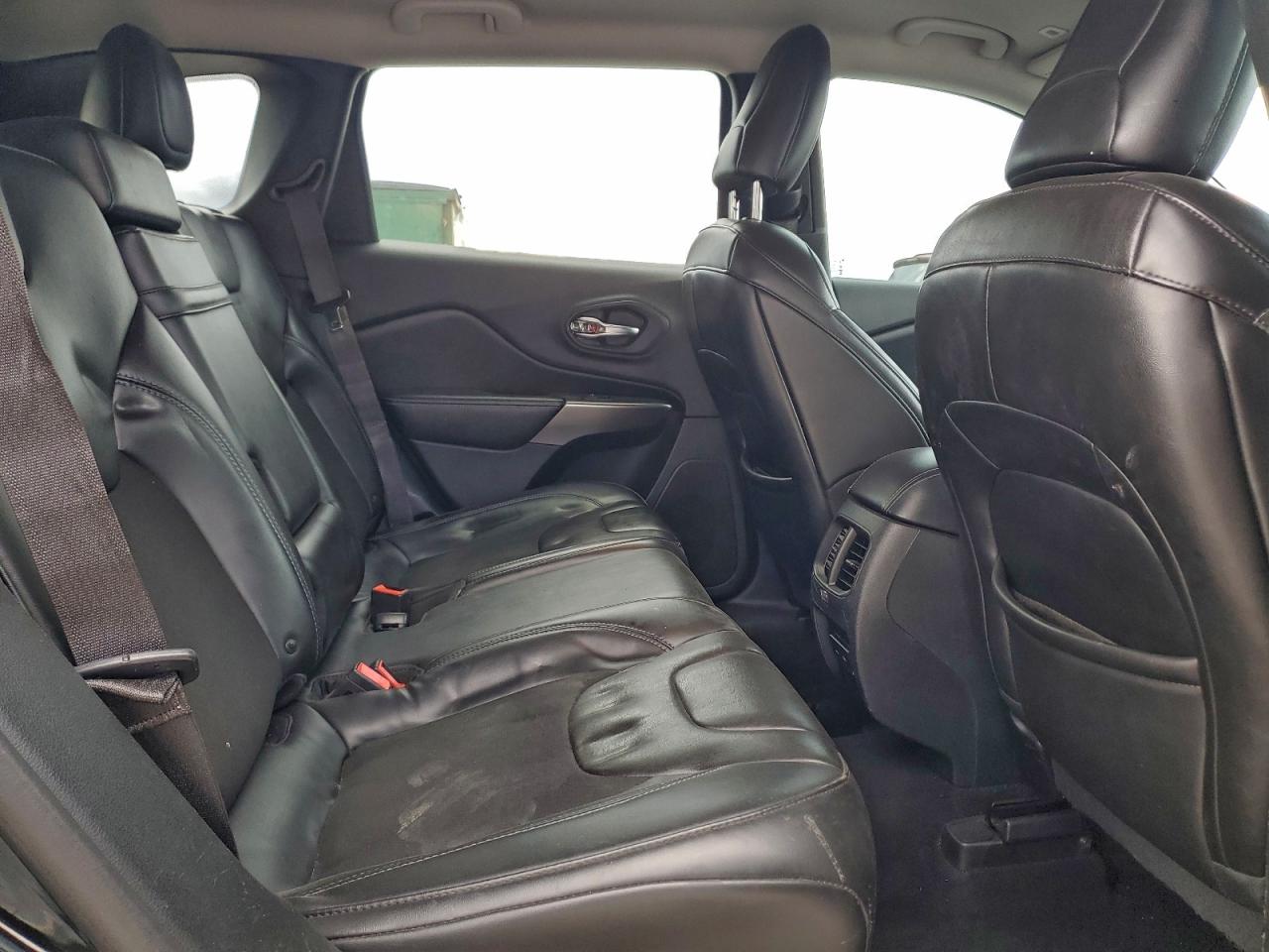 2019 JEEP CHEROKEE LATITUDE PLUS photo 11