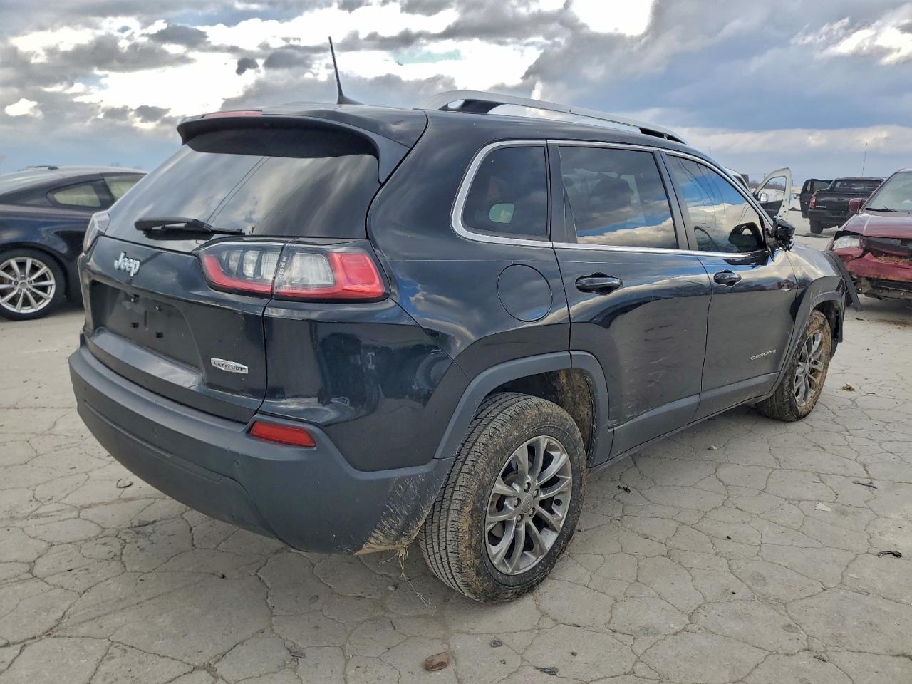 2019 JEEP CHEROKEE LATITUDE PLUS photo 3