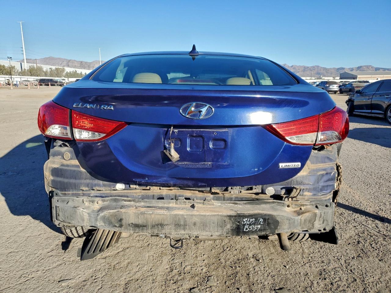 2013 HYUNDAI ELANTRA GLS photo 6