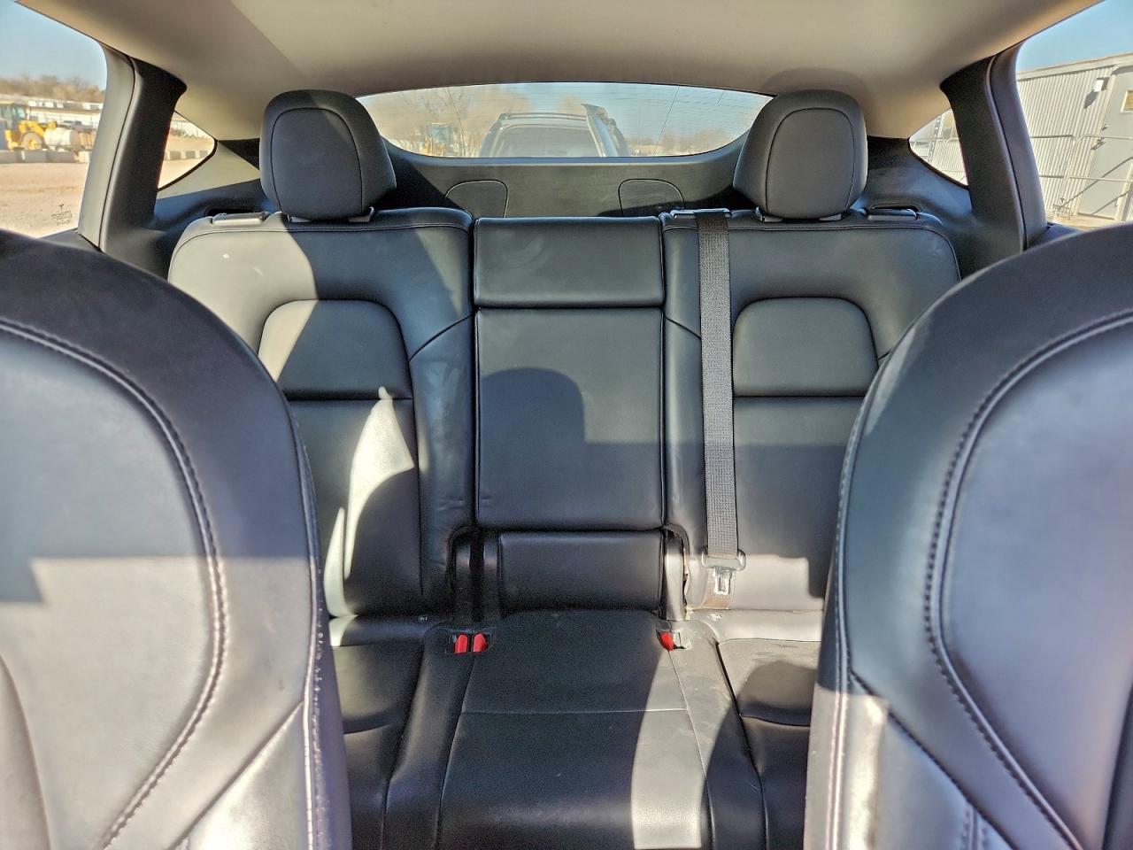 2021 TESLA MODEL Y photo 10