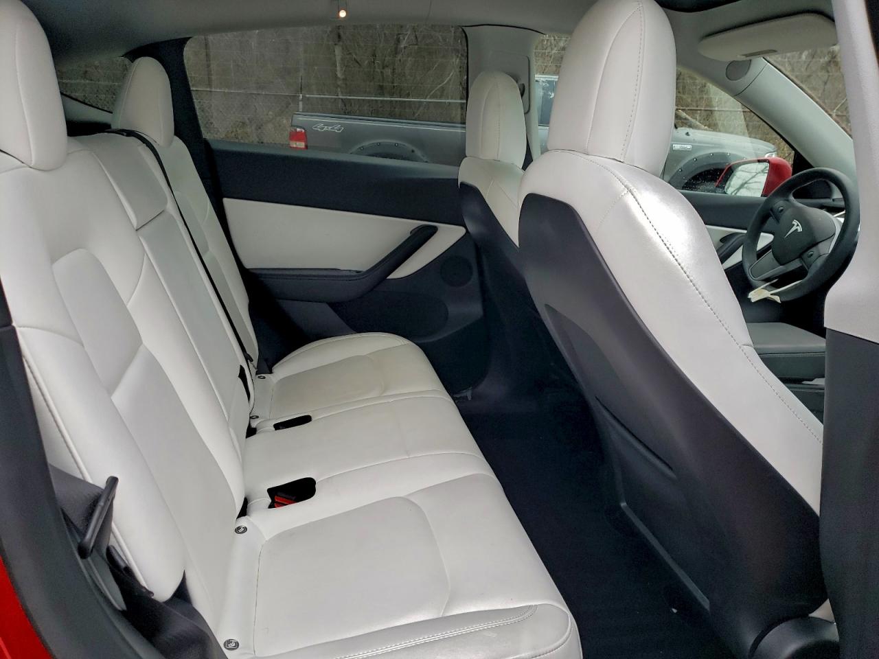 2021 TESLA MODEL Y photo 10