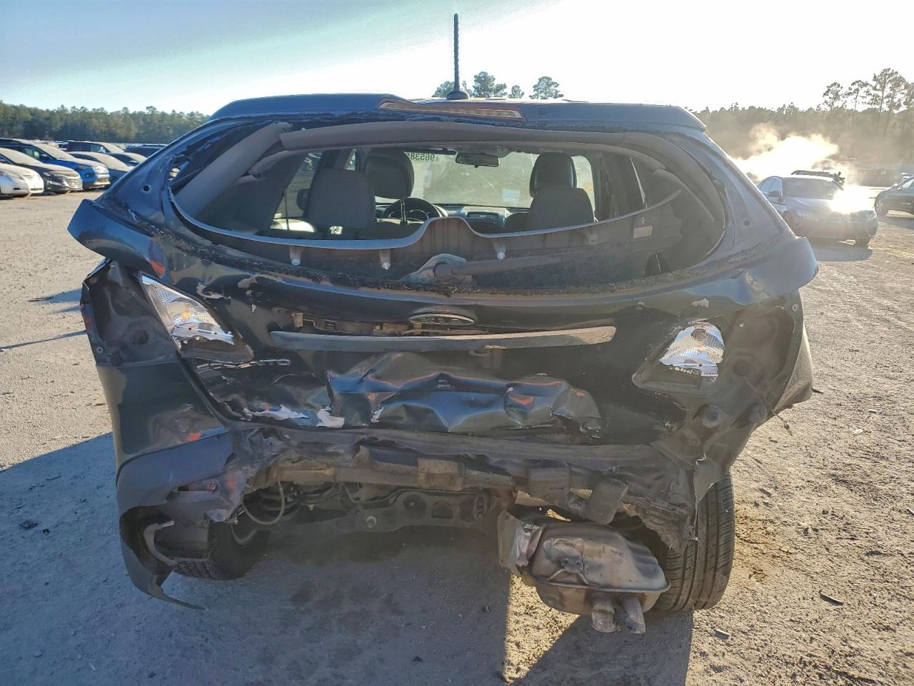2011 KIA SORENTO BASE photo 11