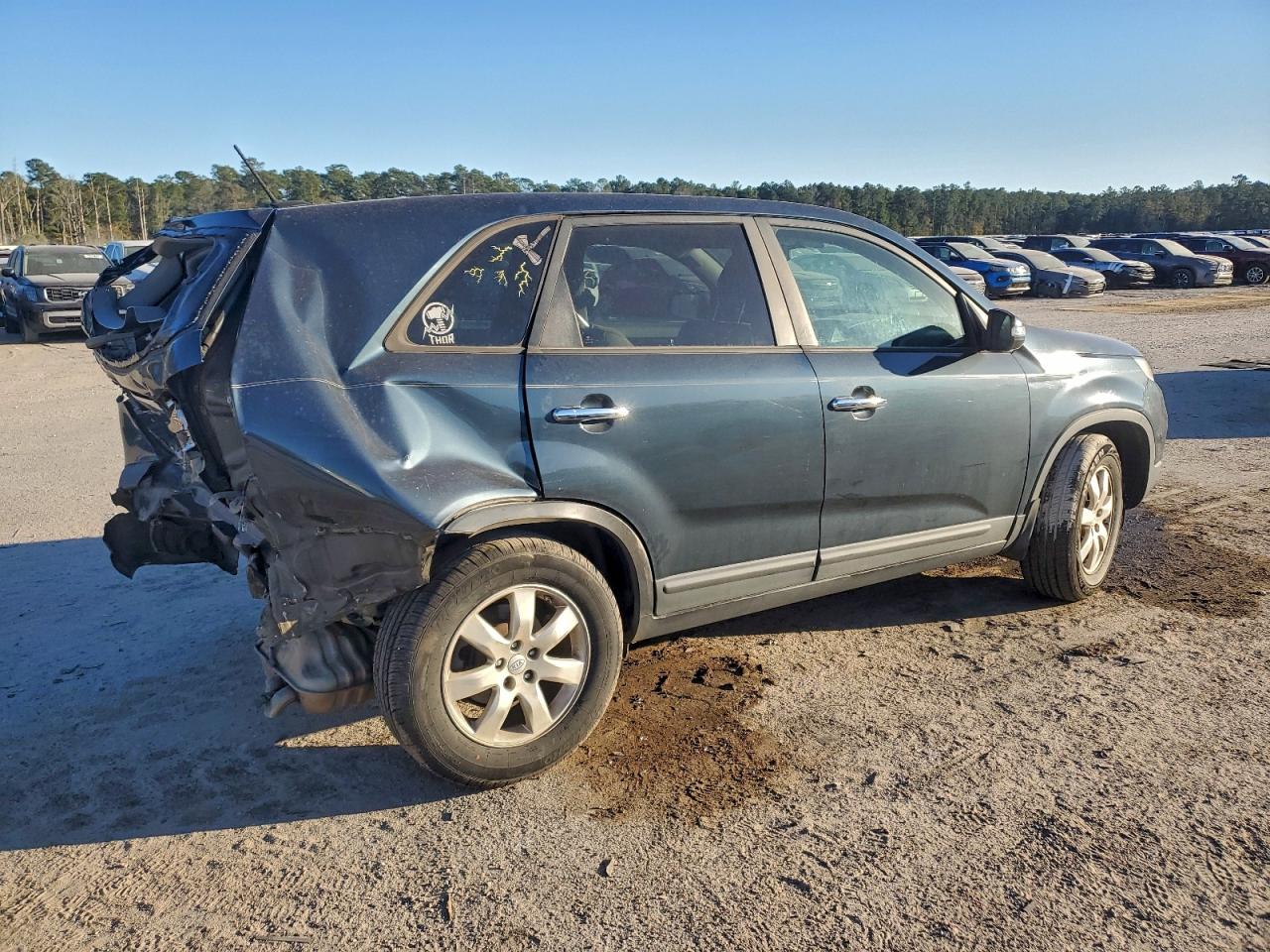 2011 KIA SORENTO BASE photo 5