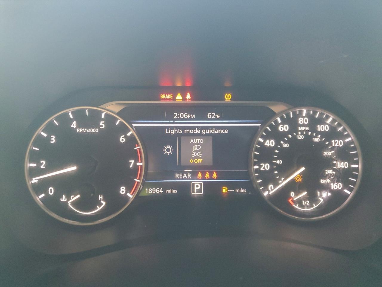 2024 NISSAN SENTRA SR photo 9