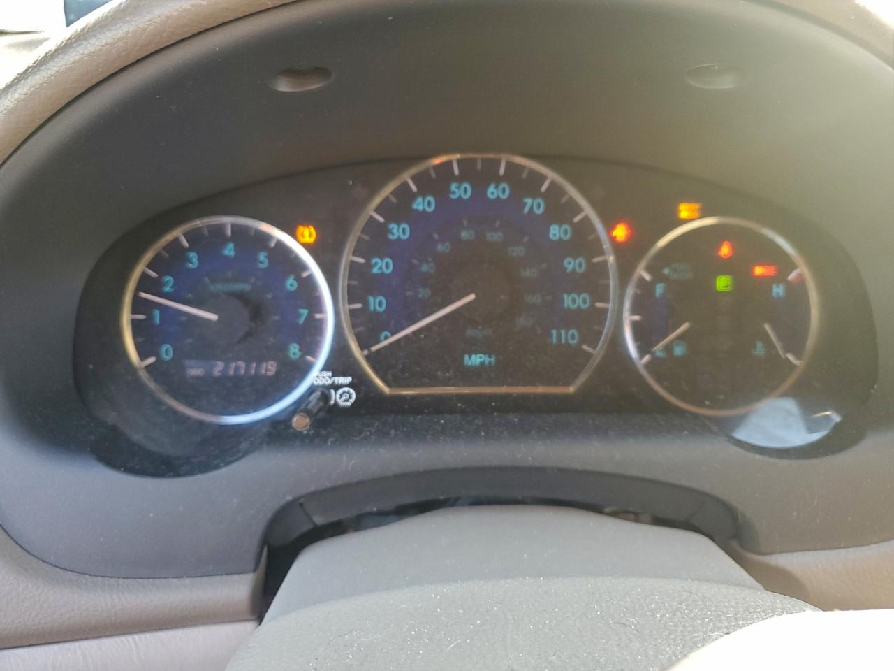 2008 TOYOTA SIENNA XLE photo 25