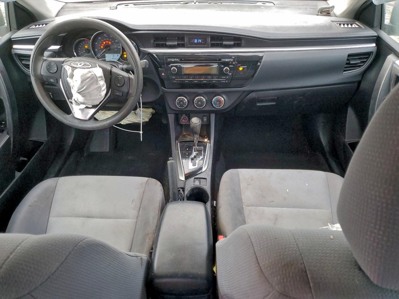 2014 TOYOTA COROLLA L photo 15