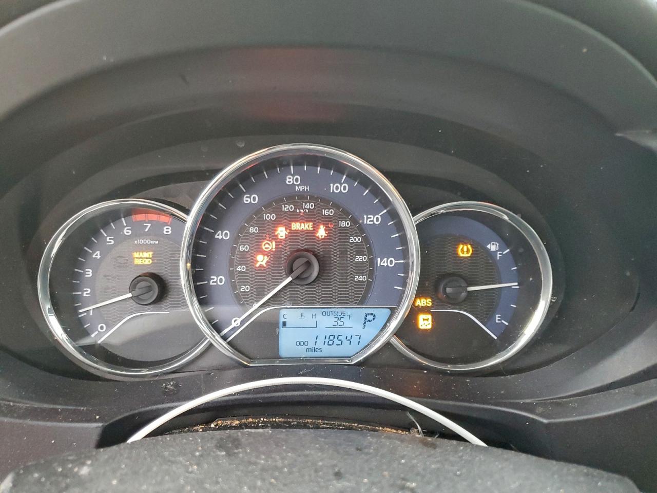 2014 TOYOTA COROLLA L photo 17
