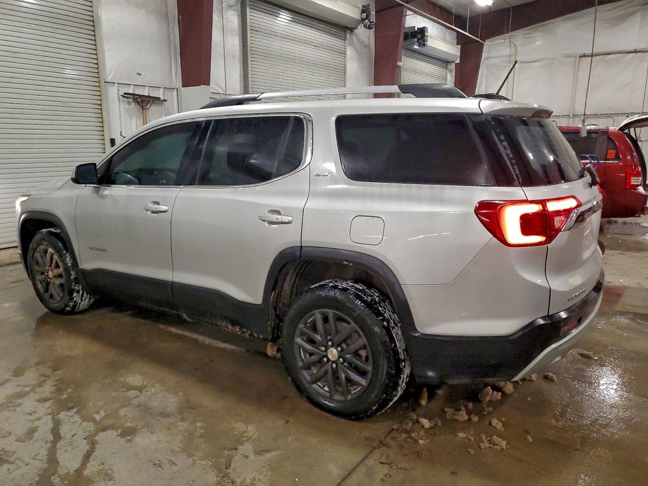 2019 GMC ACADIA SLT-1 photo 2
