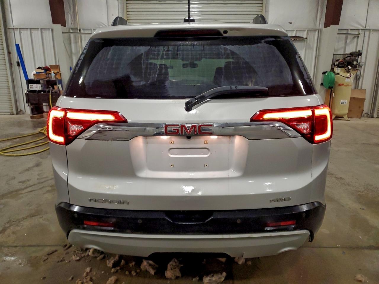 2019 GMC ACADIA SLT-1 photo 6